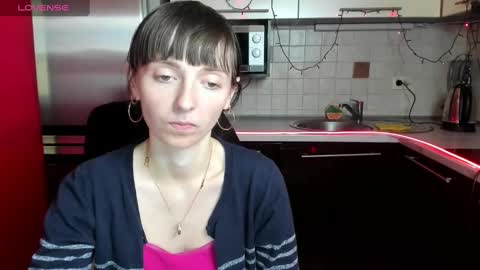 jessicaforris online show from January 24, 2025, 10:53 am