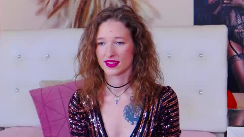 Snapshot of jessicagibson chatting on December 6, 2024, 7:10 am Jessica online show from December 6, 2024, 7:10 am