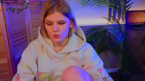 jessicaoconnor online show from December 22, 2024, 4:38 pm