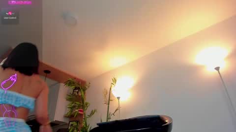  Jessica Pratt  IG jessicaxpratt online show from September 13, 2025, 1:44 pm