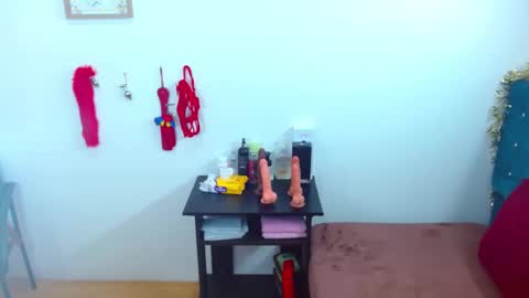 jessicarabbit4 online show from January 13, 2025, 2:50 am