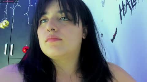 Snapshot of jessicared18 chatting on December 11, 2024, 11:10 pm jessicared18 online show from December 11, 2024, 11:10 pm