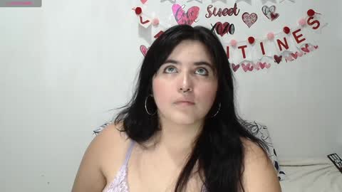 Snapshot of jessicared18 chatting on February 8, 2025, 10:50 am jessicared18 online show from February 8, 2025, 10:50 am