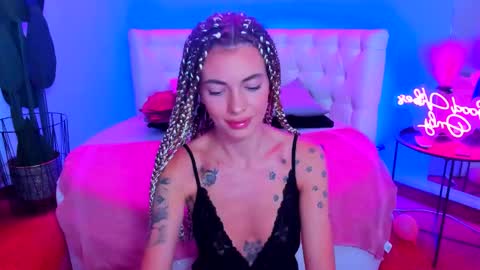 Snapshot of jessicasky_ chatting on October 20, 2025, 5:57 pm Jessy online show from October 20, 2025, 5:57 pm