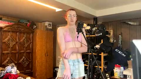 Jessica Starla online show from June 16, 2026, 8:00 pm