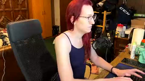 Jessica Starla online show from June 17, 2026, 11:27 pm