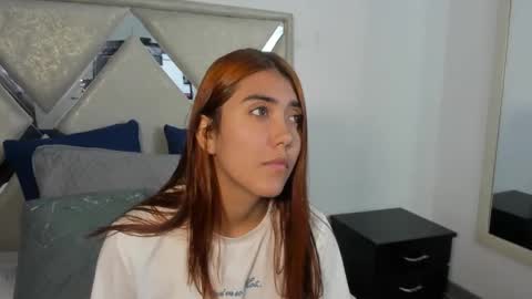 Snapshot of jessicatorres7 chatting on November 3, 2025, 3:52 am Call me jessi online show from November 3, 2025, 3:52 am