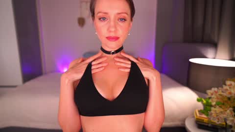 Snapshot of jessideen chatting on January 24, 2025, 8:02 am Jessica online show from January 24, 2025, 8:02 am