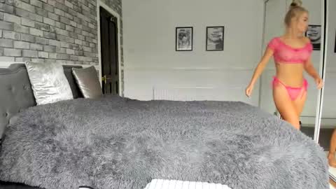 Snapshot of jessiebella0210_ chatting on October 18, 2025, 10:38 am jessiebella0210_ online show from October 18, 2025, 10:38 am