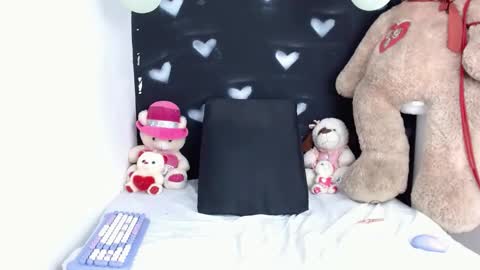 Snapshot of jessiedugalxxx chatting on September 23, 2025, 10:29 am Jessie Big Boobs online show from September 23, 2025, 10:29 am