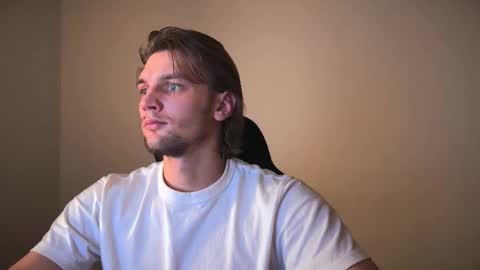 Snapshot of jessierise chatting on September 22, 2025, 6:54 pm JessieRise online show from September 22, 2025, 6:54 pm