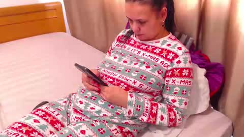 jessiestar3 online show from February 1, 2026, 10:36 am