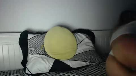 jessieryan online show from April 2, 2026, 3:04 am