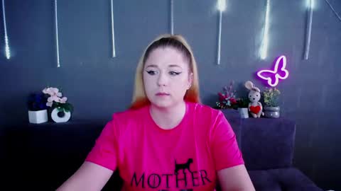 Jess online show from April 14, 2026, 7:03 am