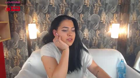 Snapshot of jessthewicked chatting on December 7, 2024, 5:42 pm JessTheWicked online show from December 7, 2024, 5:42 pm