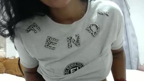 Snapshot of jessy_hall1 chatting on October 30, 2025, 1:56 pm Jessy online show from October 30, 2025, 1:56 pm