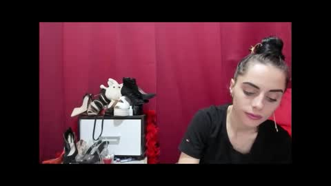 Snapshot of jessystarrr chatting on May 20, 2026, 10:32 am Jessy online show from May 20, 2026, 10:32 am