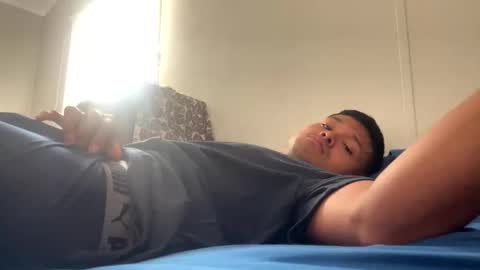 jesusluvs25 online show from December 19, 2025, 3:19 pm