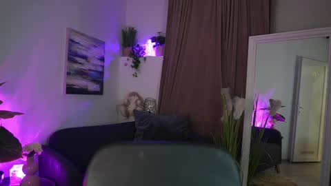 Jet online show from July 18, 2026, 6:34 pm