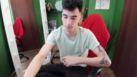 Snapshot of jett_slendy chatting on May 16, 2026, 12:04 pm jett_slendy online show from May 16, 2026, 12:04 pm