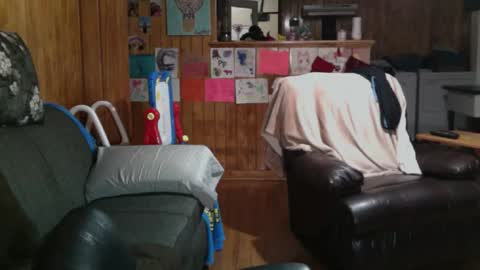 jettadude5 online show from December 5, 2024, 1:36 am