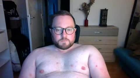 Snapshot of jeuneloup92 chatting on November 3, 2025, 5:03 pm jeuneloup92 online show from November 3, 2025, 5:03 pm