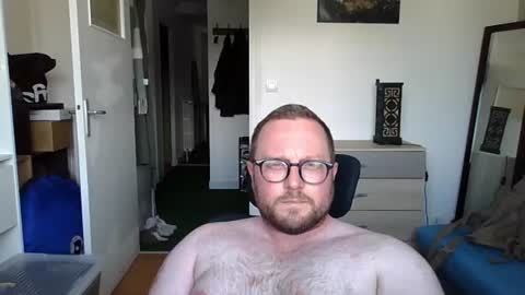 Snapshot of jeuneloup92 chatting on June 25, 2026, 3:27 pm jeuneloup92 online show from June 25, 2026, 3:27 pm
