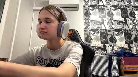 Helgi online show from November 25, 2025, 3:01 pm