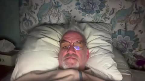Snapshot of jewlronny chatting on March 24, 2026, 4:39 am jewlronny online show from March 24, 2026, 4:39 am
