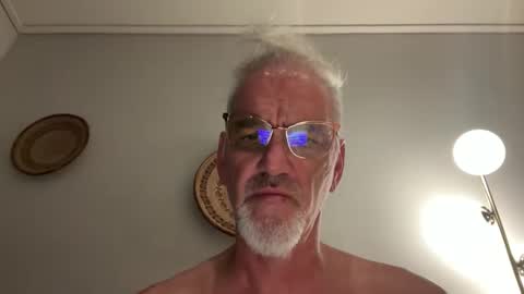 Snapshot of jewlronny chatting on April 11, 2026, 8:02 pm jewlronny online show from April 11, 2026, 8:02 pm