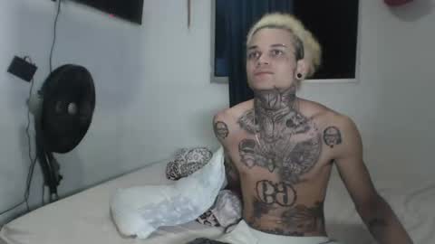 Snapshot of jeykob_23 chatting on December 4, 2024, 4:32 am JEYKOB online show from December 4, 2024, 4:32 am