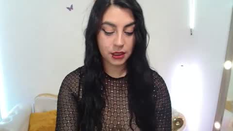 Snapshot of jezaabel chatting on June 23, 2026, 7:34 pm Jezabel online show from June 23, 2026, 7:34 pm