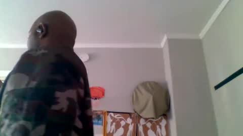 Snapshot of jezone200 chatting on September 18, 2025, 12:51 pm J One 55 online show from September 18, 2025, 12:51 pm