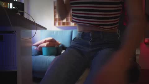 jfemk online show from January 2, 2025, 1:51 pm