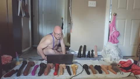 Snapshot of jghosty69 chatting on January 13, 2025, 7:42 pm Nasty Cumslut online show from January 13, 2025, 7:42 pm