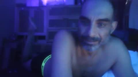jglarsbel online show from May 14, 2026, 8:37 pm