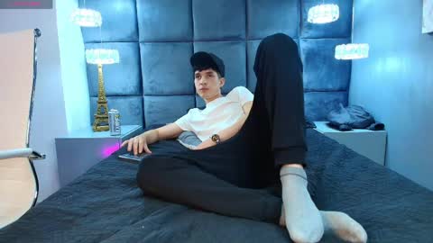 Snapshot of jheampiero chatting on April 28, 2026, 8:58 pm Jheampiero online show from April 28, 2026, 8:58 pm