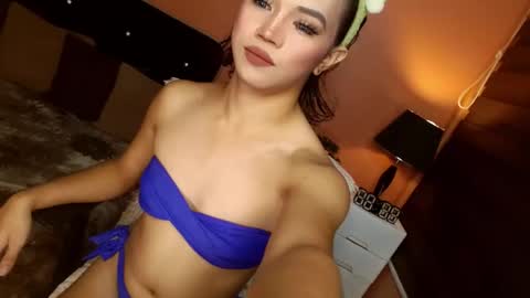 Snapshot of jhenagoddess chatting on November 4, 2025, 6:23 am JHENA online show from November 4, 2025, 6:23 am