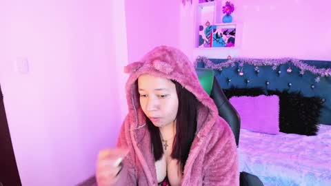 Snapshot of jhiinny_brownn chatting on December 28, 2024, 1:29 am Jhiinny online show from December 28, 2024, 1:29 am