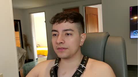 Jhoan Saenz online show from September 28, 2025, 4:56 pm