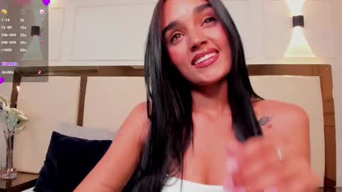 Snapshot of jhoanaduran_ chatting on October 10, 2025, 9:03 pm Jhoana online show from October 10, 2025, 9:03 pm