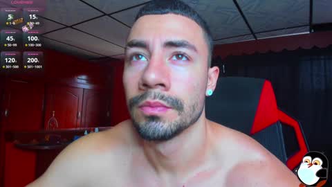 Jhojan Strong  online show from December 30, 2024, 5:44 pm