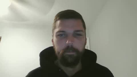 Snapshot of jholls chatting on January 31, 2025, 2:15 am jholls online show from January 31, 2025, 2:15 am