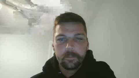 Snapshot of jholls chatting on February 27, 2025, 2:42 am jholls online show from February 27, 2025, 2:42 am