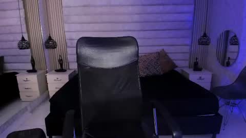 Snapshot of jhon_bear02 chatting on June 21, 2026, 2:58 am John Bear.... online show from June 21, 2026, 2:58 am