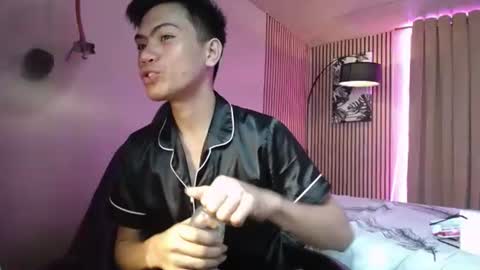 Snapshot of jhon_cummer chatting on November 1, 2025, 8:11 pm jhon_cummer online show from November 1, 2025, 8:11 pm