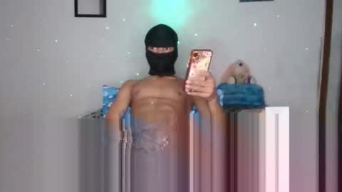 jhon_hot09 online show from December 14, 2025, 11:31 pm