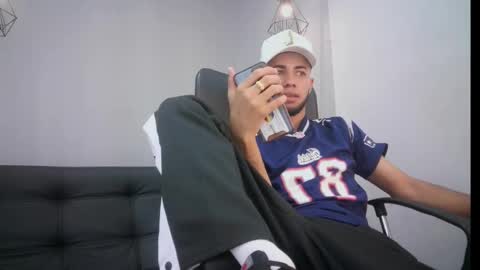 Snapshot of jhon_malo chatting on January 30, 2025, 1:11 am jhon_malo online show from January 30, 2025, 1:11 am
