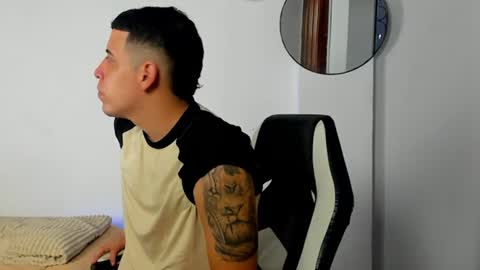 jhon_wick831 online show from June 26, 2026, 12:20 pm