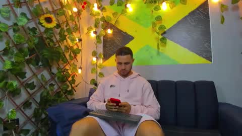 Snapshot of jhonny_flames7 chatting on November 5, 2025, 9:26 pm jhonny online show from November 5, 2025, 9:26 pm